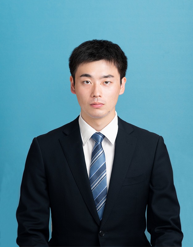 証明写真（就活・免許証・マイナンバー）｜大阪府箕面市の長く愛されて 